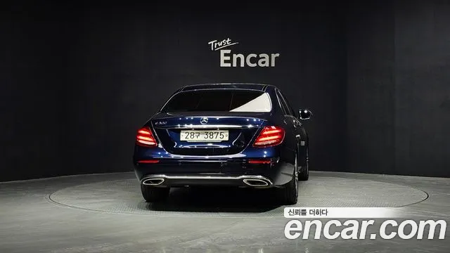 2019 Mercedes-Benz E-Class W213 E300 Avantgarde Sold VIN WDDZF4JB9KA555495 – photo 17 2019 Mercedes-Benz E-Class W213 E300 Avantgarde Sold VIN WDDZF4JB9KA555495 – photo 17