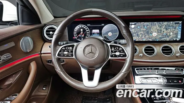 2019 Mercedes-Benz E-Class W213 E300 Exclusive Sold VIN WDDZF4JB9KA659467 – front exterior