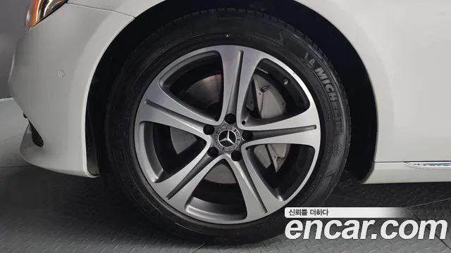 2019 Mercedes-Benz E-Class W213 E300 Avantgarde Sold VIN WDDZF4JB9KA698950 – photo 15 2019 Mercedes-Benz E-Class W213 E300 Avantgarde Sold VIN WDDZF4JB9KA698950 – photo 15