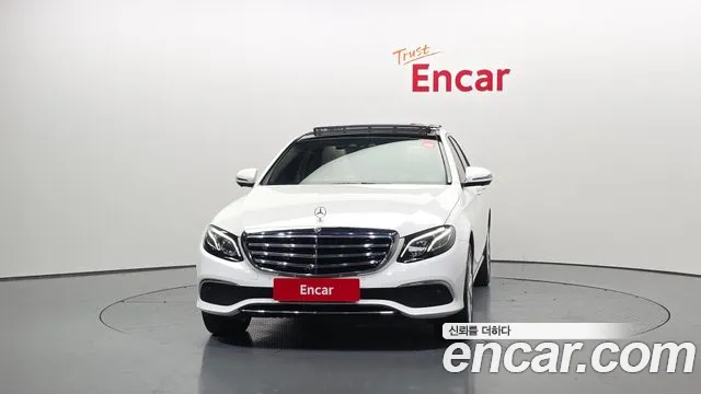 2019 Mercedes-Benz E-Class W213 E300 Exclusive VIN WDDZF4JBXKA658585