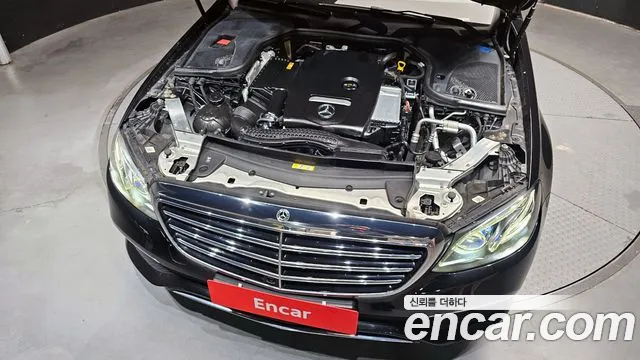 2019 Mercedes-Benz E-Class W213 E300 4MATIC Exclusive VIN WDDZF4KB0KA562091