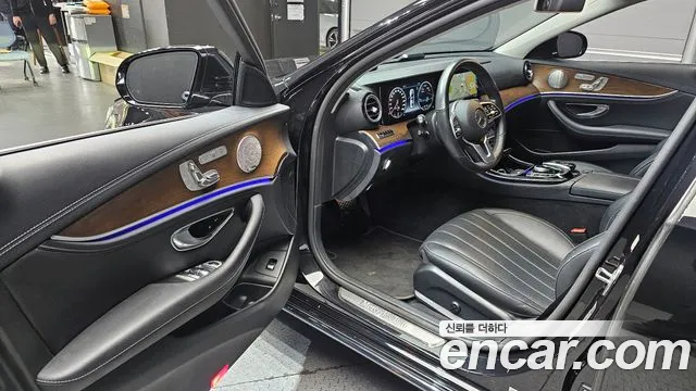 2019 Mercedes-Benz E-Class W213 E300 4MATIC Exclusive Sold VIN WDDZF4KB0KA562091 – photo 11