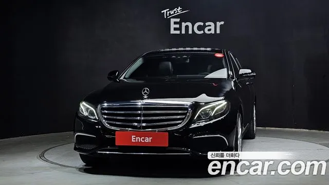2019 Mercedes-Benz E-Class W213 E300 4MATIC Exclusive Sold VIN WDDZF4KB0KA562091 – photo 32