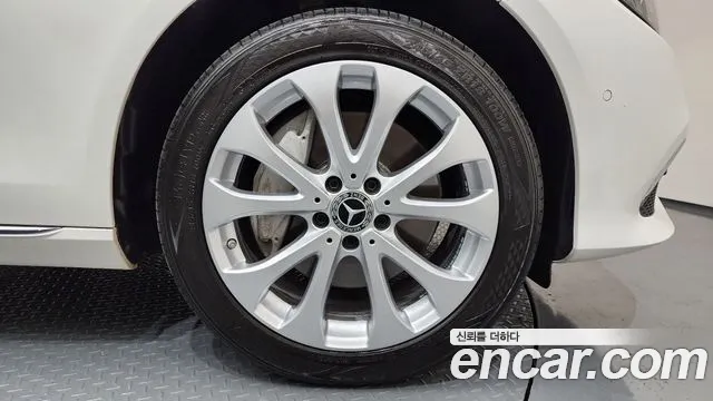 2019 Mercedes-Benz E-Class W213 E300 4MATIC Exclusive Sold VIN WDDZF4KB0KA624265 – odometer reading