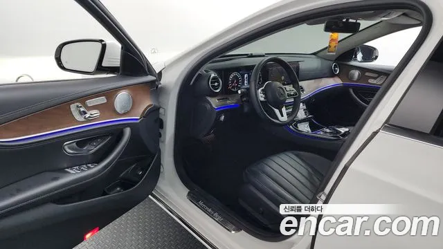 2019 Mercedes-Benz E-Class W213 E300 4MATIC Exclusive Sold VIN WDDZF4KB1KA498417 – undercarriage
