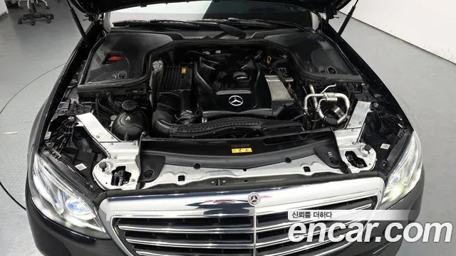 2018 Mercedes-Benz E-Class W213 E300 4MATIC Exclusive Sold VIN WDDZF4KB2JA334608 – photo 18