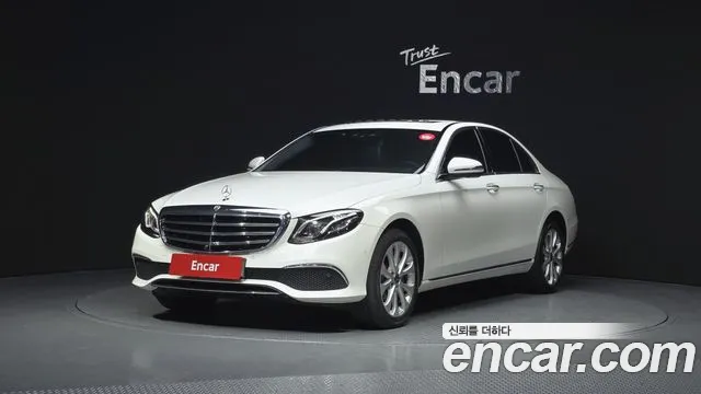 2019 Mercedes-Benz E-Class W213 E300 4MATIC Exclusive Sold VIN WDDZF4KB2KA511806 – side profile 2019 Mercedes-Benz E-Class W213 E300 4MATIC Exclusive Sold VIN WDDZF4KB2KA511806 – side profile