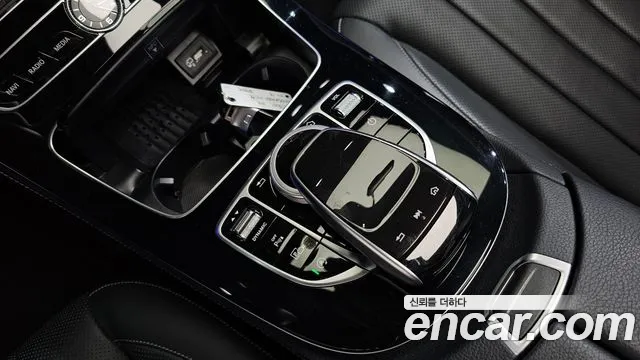 2019 Mercedes-Benz E-Class W213 E300 4MATIC Exclusive Sold VIN WDDZF4KB2KA566787 – photo 20