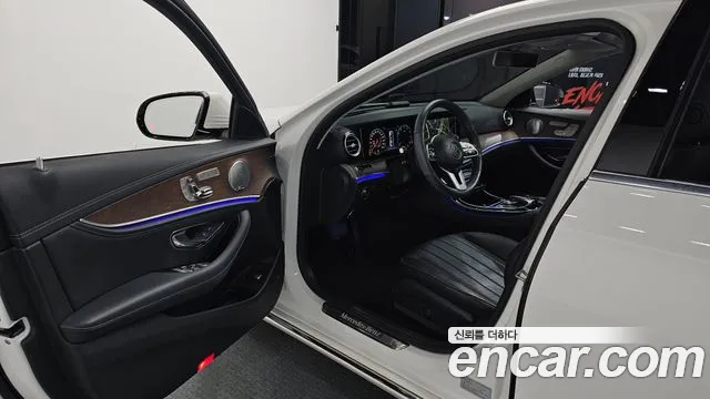 2019 Mercedes-Benz E-Class W213 E300 4MATIC Exclusive Sold VIN WDDZF4KB2KA566787 – photo 26