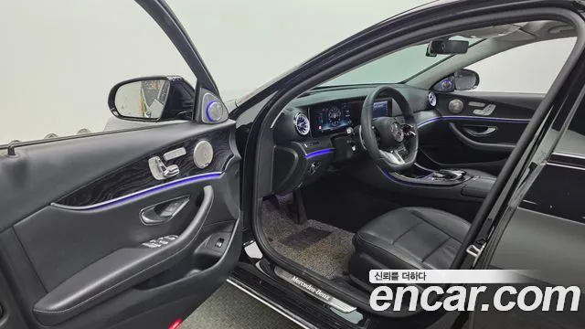 2017 Mercedes-Benz E-Class W213 E300 4MATIC AV Intelligent Drive Sold VIN WDDZF4KB3HA226475 – interior seats 2017 Mercedes-Benz E-Class W213 E300 4MATIC AV Intelligent Drive Sold VIN WDDZF4KB3HA226475 – interior seats