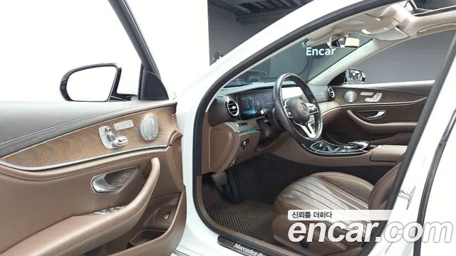 2019 Mercedes-Benz E-Class W213 E300 4matic Exclusive Sold VIN WDDZF4KB3KA628066 – front exterior 2019 Mercedes-Benz E-Class W213 E300 4matic Exclusive Sold VIN WDDZF4KB3KA628066 – front exterior