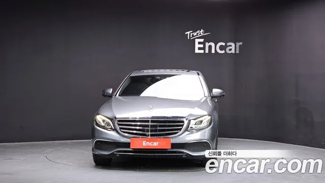2020 Mercedes-Benz E-Class W213 E300 4matic Exclusive Sold VIN WDDZF4KB3LA739377 – front exterior
