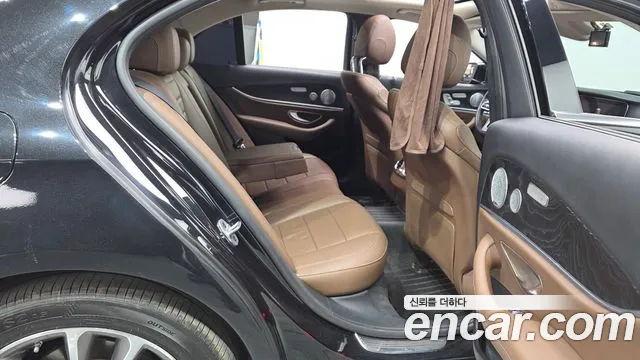 2019 Mercedes-Benz E-Class W213 E300 4MATIC Avnatgarde Sold VIN WDDZF4KB4KA503206 – photo 16