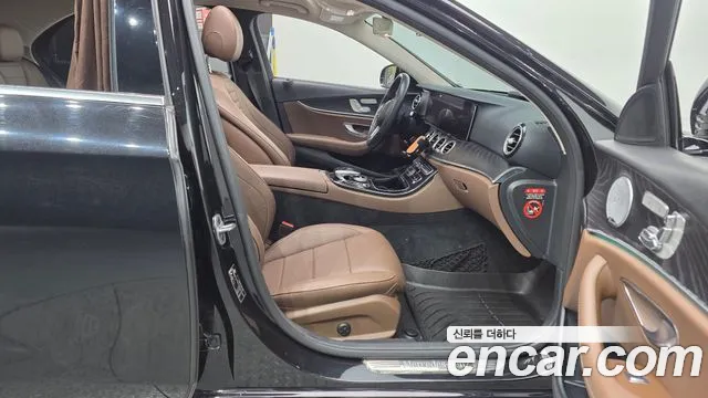 2019 Mercedes-Benz E-Class W213 E300 4MATIC Avnatgarde Sold VIN WDDZF4KB4KA503206 – photo 19