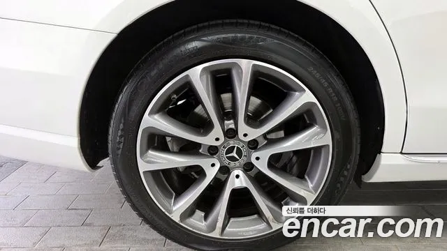2019 Mercedes-Benz E-Class W213 E300 4MATIC Avnatgarde Sold VIN WDDZF4KB4KA654742 – photo 21