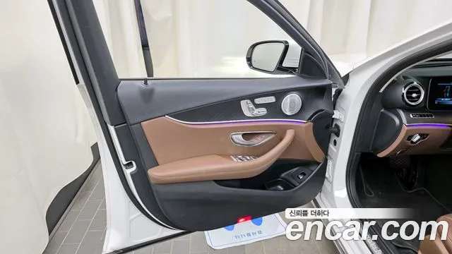 2019 Mercedes-Benz E-Class W213 E300 4MATIC Avnatgarde Sold VIN WDDZF4KB4KA654742 – photo 34