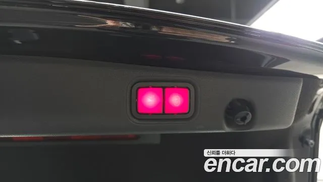 2019 Mercedes-Benz E-Class W213 E300 4MATIC Exclusive Sold VIN WDDZF4KB4KA668107 – side profile