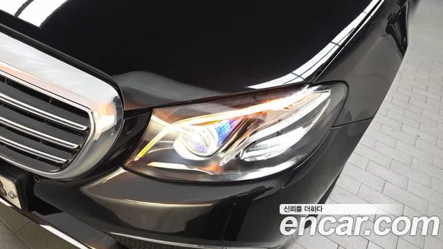 2019 Mercedes-Benz E-Class W213 E300 4MATIC Exclusive Sold VIN WDDZF4KB4KA668107 – photo 27