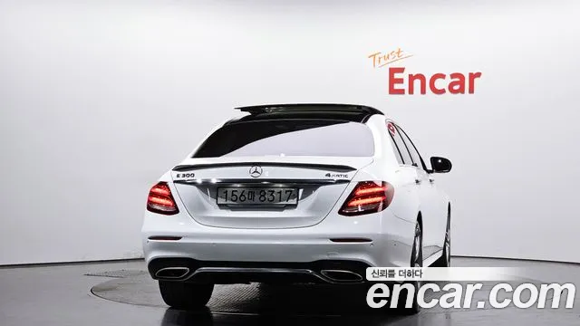 2020 Mercedes-Benz E-Class W213 E300 4MATIC AMG Line Sold VIN WDDZF4KB4LA707280 – photo 13