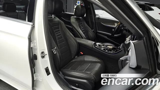 2020 Mercedes-Benz E-Class W213 E300 4MATIC AMG Line Sold VIN WDDZF4KB4LA707280 – photo 20