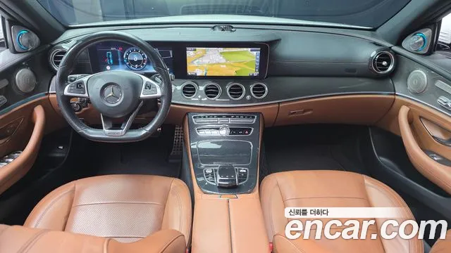 2017 Mercedes-Benz E-Class W213 E300 4MATIC AMG Line Sold VIN WDDZF4KB5HA197688 – photo 13