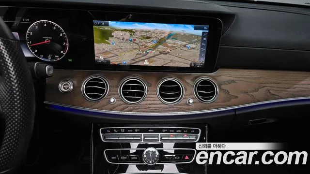 2018 Mercedes-Benz E-Class W213 E300 4MATIC Exclusive Sold VIN WDDZF4KB5JA483532 – photo 15