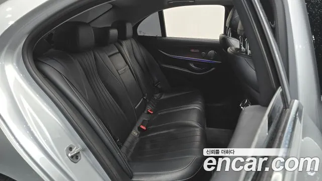 2018 Mercedes-Benz E-Class W213 E300 4MATIC Exclusive Sold VIN WDDZF4KB5JA483532 – photo 28