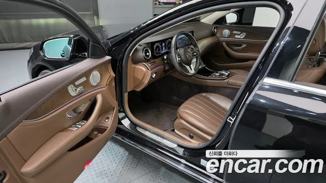 2020 Mercedes-Benz E-Class W213 E300 4MATIC Exclusive Sold VIN WDDZF4KB5LA719440 – side profile
