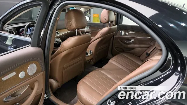 2020 Mercedes-Benz E-Class W213 E300 4MATIC Exclusive Sold VIN WDDZF4KB5LA719440 – photo 12