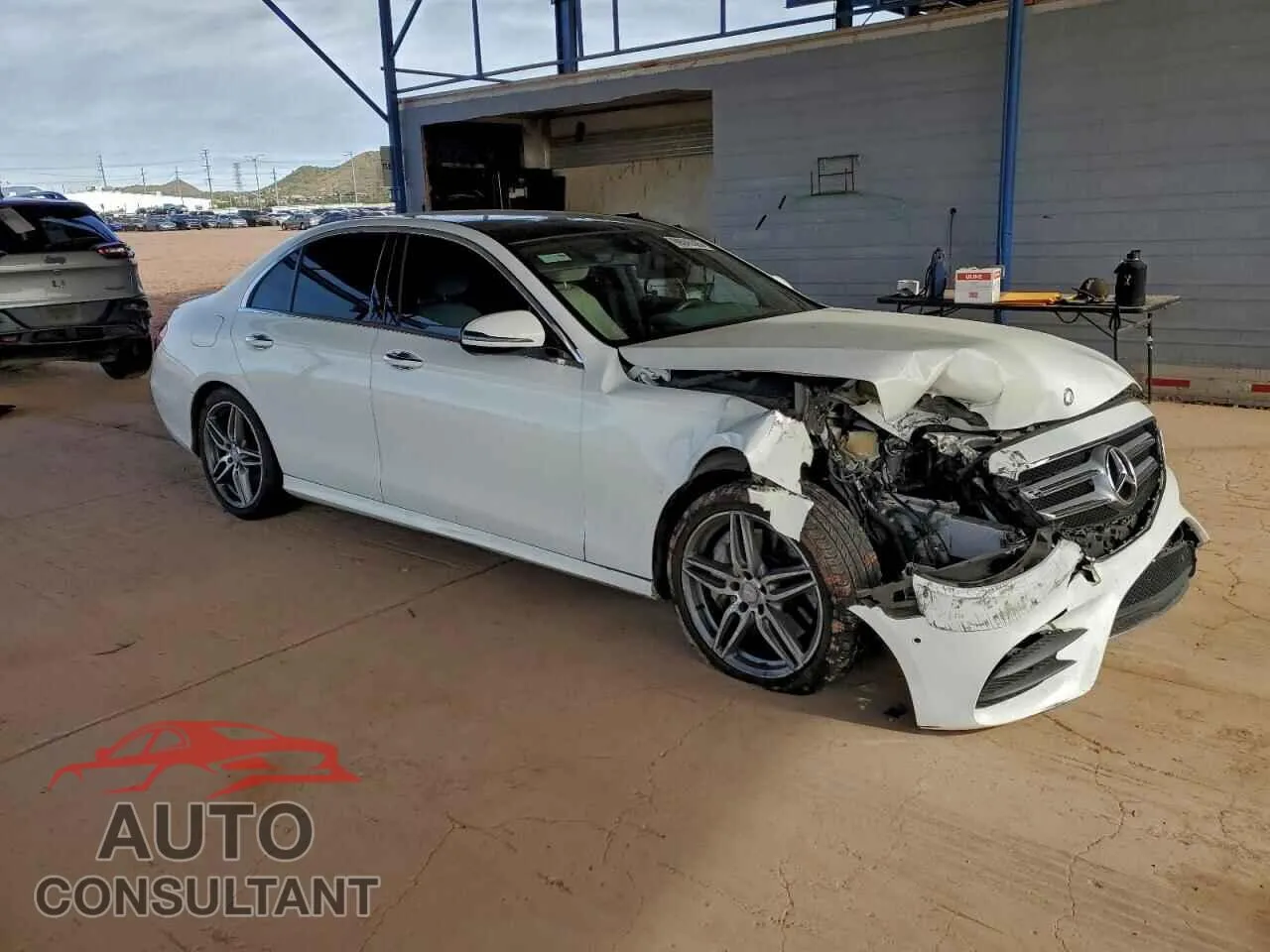 2017 MERCEDES-BENZ E-CLASS Damaged VIN WDDZF4KB6HA061117 – dashboard