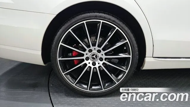 2019 Mercedes-Benz E-Class W213 E300 4MATIC Avnatgarde VIN WDDZF4KB7KA539956