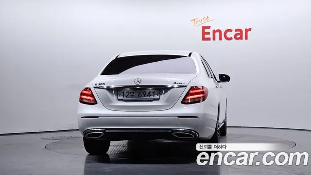 2019 Mercedes-Benz E-Class W213 E300 4MATIC Avnatgarde Sold VIN WDDZF4KB7KA539956 – photo 14