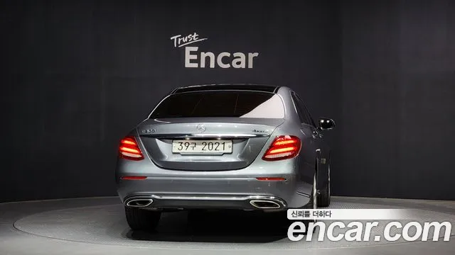 2019 Mercedes-Benz E-Class W213 E300 4MATIC Exclusive Sold VIN WDDZF4KB7KA652872 – photo 20