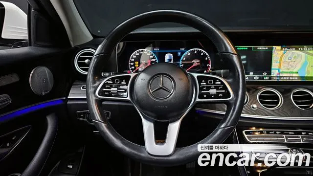 2019 Mercedes-Benz E-Class W213 E300 4MATIC Avnatgarde Sold VIN WDDZF4KB7KA658767 – rear exterior