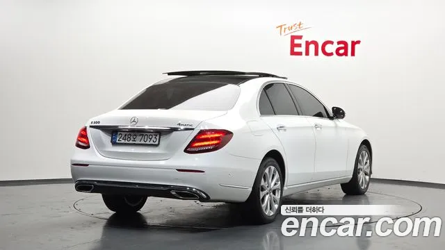 2019 Mercedes-Benz E-Class W213 E300 4MATIC Exclusive Sold VIN WDDZF4KB7KA665167 – side profile