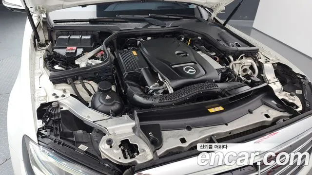 2017 Mercedes-Benz E-Class W213 E300 4MATIC Exclusive Sold VIN WDDZF4KB8HA199550 – photo 12