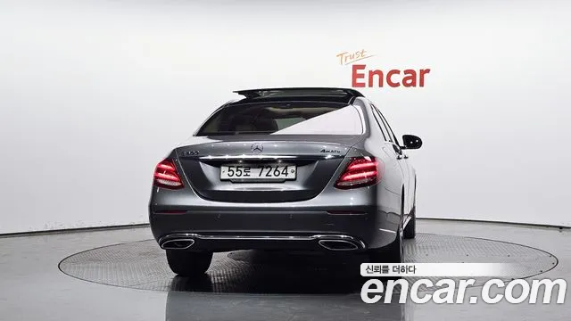 2017 Mercedes-Benz E-Class W213 E300 4MATIC Exclusive Sold VIN WDDZF4KB9HA251185 – photo 22