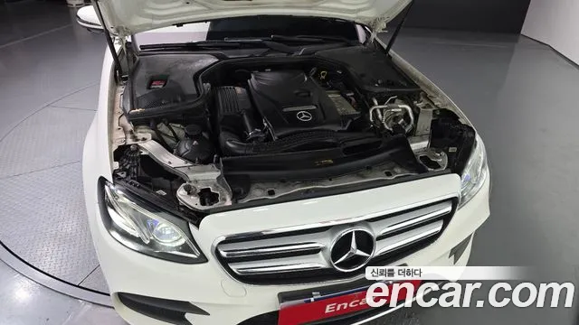 2018 Mercedes-Benz E-Class W213 E300 4MATIC AMG Line Sold VIN WDDZF4KBXJA429708 – photo 18