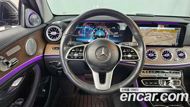 2019 Mercedes-Benz E-Class W213 E300 4MATIC Exclusive Sold VIN WDDZF4KBXKA690533 – photo 12