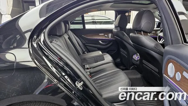 2019 Mercedes-Benz E-Class W213 E300 4MATIC Exclusive Sold VIN WDDZF4KBXKA690533 – photo 15