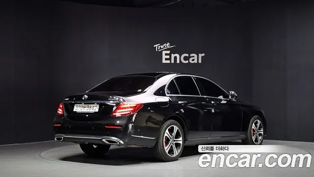 2019 Mercedes-Benz E-Class W213 E300 4MATIC Exclusive Sold VIN WDDZF4KBXKA690533 – photo 16