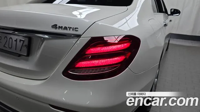 2019 Mercedes-Benz E-Class W213 E300 4MATIC Exclusive VIN WDDZF4KBXKA693061