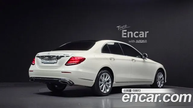2019 Mercedes-Benz E-Class W213 E300 4MATIC Exclusive Sold VIN WDDZF4KBXKA693061 – photo 28