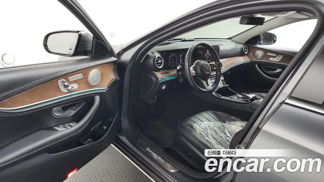 2020 Mercedes-Benz E-Class W213 E300 4MATIC Exclusive Sold VIN WDDZF4KBXLA741854 – photo 19 2020 Mercedes-Benz E-Class W213 E300 4MATIC Exclusive Sold VIN WDDZF4KBXLA741854 – photo 19