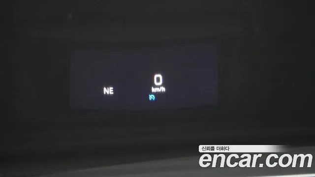 2019 Mercedes-Benz E-Class W213 E300e Exclusive Sold VIN WDDZF5DB2KA659229 – front exterior