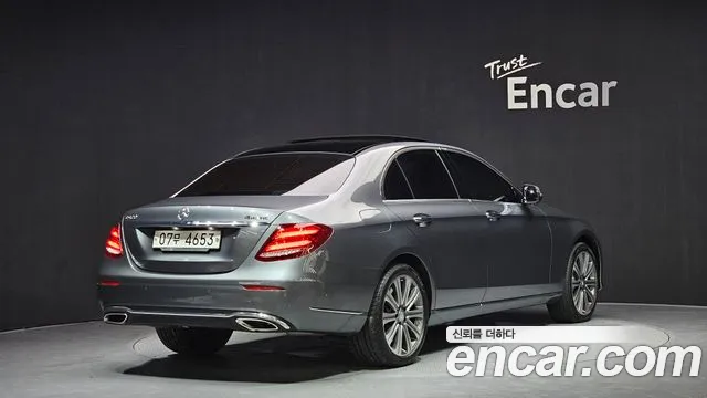 2017 Mercedes-Benz E-Class W213 E400 4MATIC Exclusive Sold VIN WDDZF6GB6HA220237 – photo 18