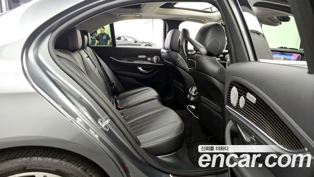2019 Mercedes-Benz E-Class W213 E450 4MATIC Exclusive Sold VIN WDDZF6JB9KA534657 – photo 20 2019 Mercedes-Benz E-Class W213 E450 4MATIC Exclusive Sold VIN WDDZF6JB9KA534657 – photo 20