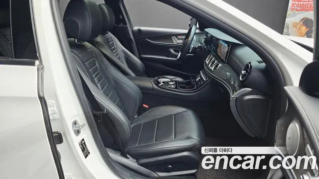 2019 Mercedes-Benz E-Class W213 E350 4MATIC AMG Line Sold VIN WDDZF8GB6KA574570 – exterior detail