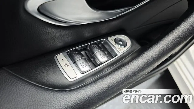 2019 Mercedes-Benz E-Class W213 E350 4MATIC AMG Line Sold VIN WDDZF8GB6KA574570 – photo 17