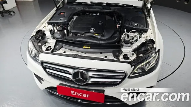 2019 Mercedes-Benz E-Class W213 E350 4MATIC AMG Line Sold VIN WDDZF8GB6KA574570 – photo 18